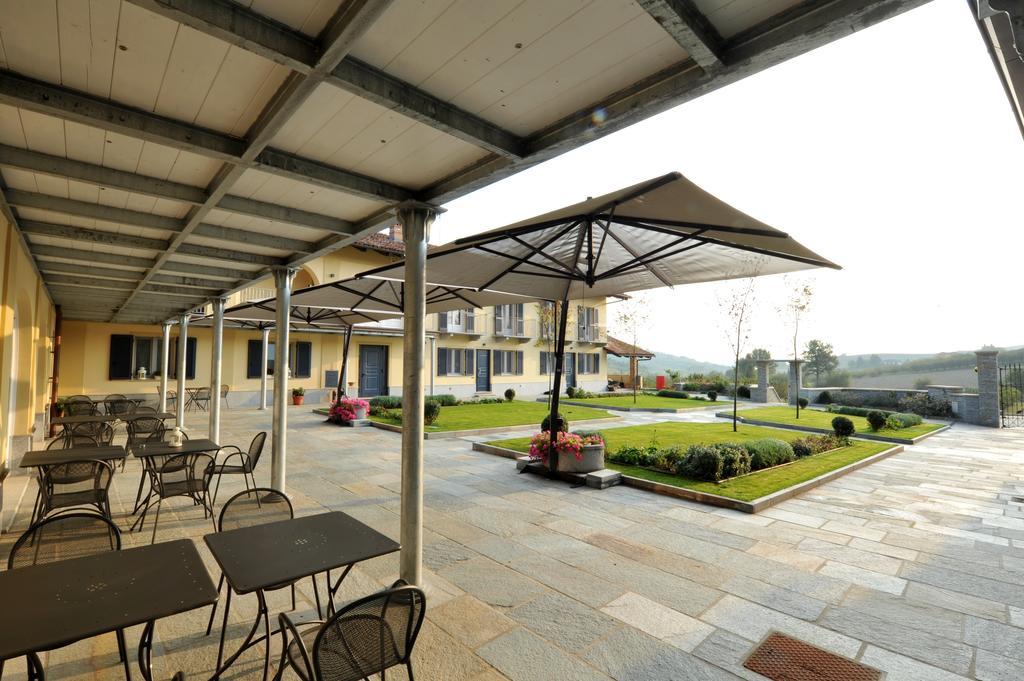 Agriturismo Cascina Varie Castagnito Exterior photo